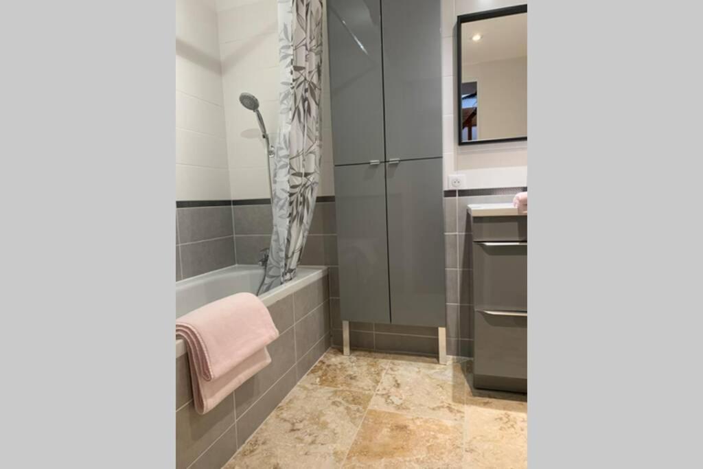 Belle-Vue Apartment Увилер Екстериор снимка